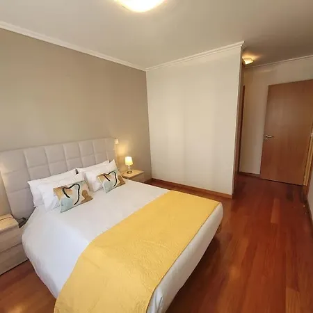 アパート Pilar Balconies In *